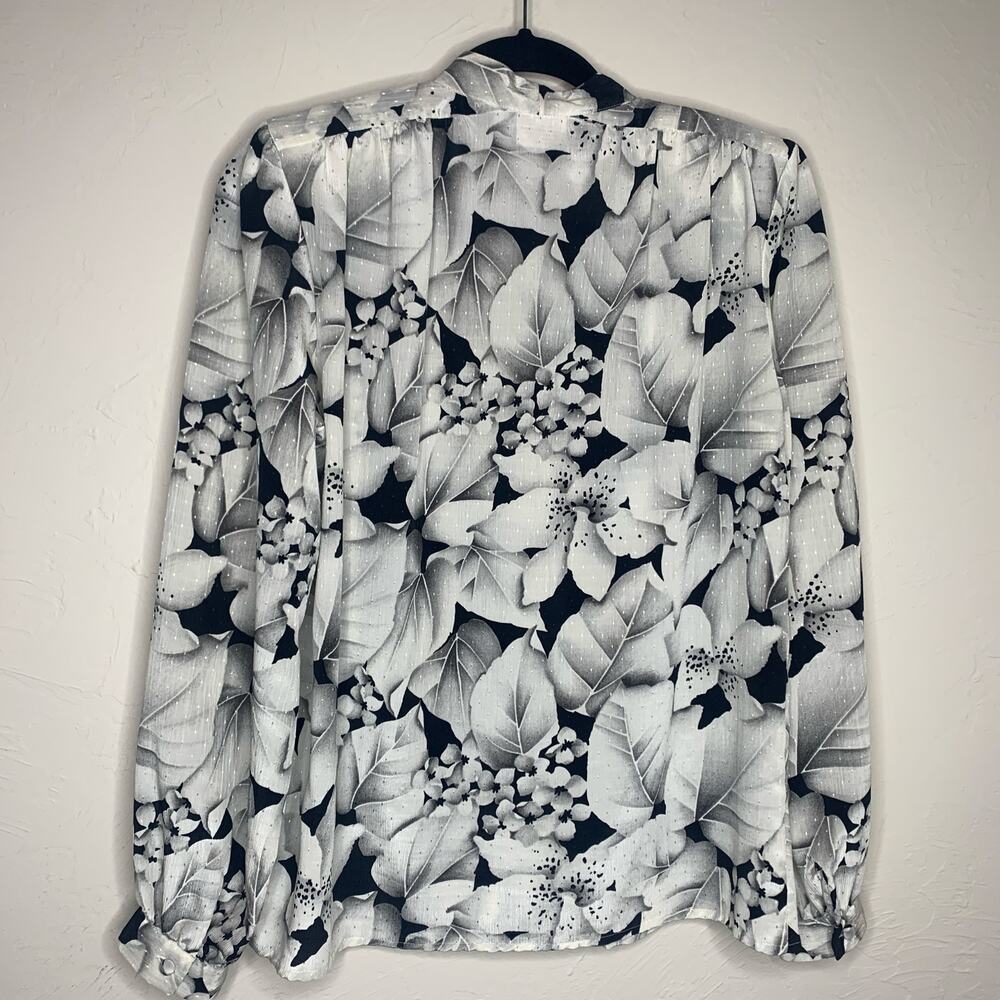 Vintage Black White Floral Blouse Sz Medium - Picture 6 of 8